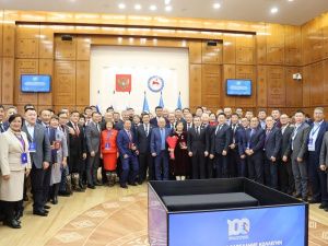 Работникам спортивной отрасли Якутии вручили государственные награды