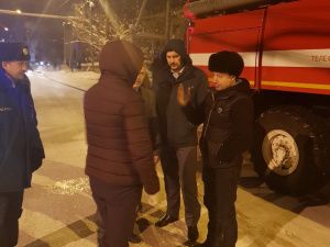 В пострадавшем от пожара доме на улице Билибина ведутся восстановительные работы 