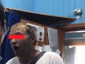 В аэропорту Мирного задержали авиадебошира из бизнес-класса