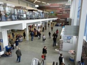 В аэропорту Якутска мужчина ударил полицейского