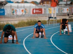 Программа по адаптивным видам спорта в Амге завершилась выступлениями легкоатлетов