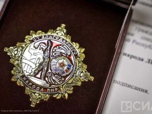 Георгий Михайлов поставил новые задачи по патриотическому воспитанию молодёжи в Якутии