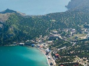 "Сахарная Голова", "Орех Никулина", "Долина привидений" ... или достопримечательности Судака