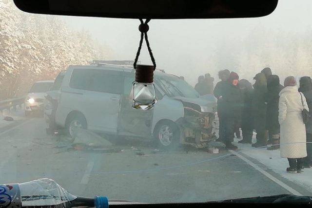 Массовое ДТП с участием пяти автомобилей произошло в Мегино-Кангаласском районе