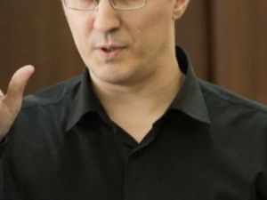 Виталий ОБЕДИН: «Сардана Авксентьева спровоцировала войну на уничтожение»