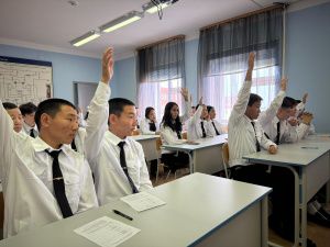 Студентов Транспортного техникума поздравили с началом учебного года