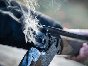 В Якутии сельский житель устроил стрельбу на улице