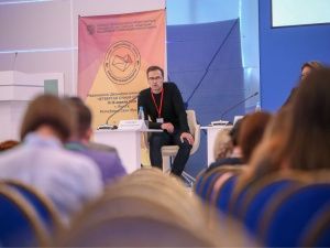 Участникам медиашколы презентовали общероссийскую литературную премию «Дальний Восток»