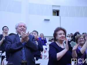 Бурными овациями завершился концерт ансамбля «Виртуозы Якутии» в Казахстане