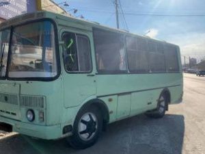 В Якутске 13-летняя девочка упала под колеса автобуса