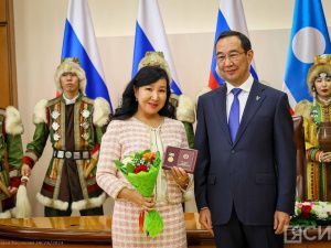 Государственные награды за вклад в развитие республики вручили жителям Якутии