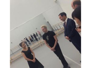 Айсен Николаев встретился с участниками образовательного центра «Сириус»