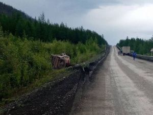В Якутии в ДТП погиб водитель большегруза