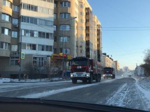 В Якутске произошел пожар в доме на улице Ярославского. Предварительная причина — взрыв газа