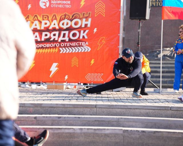 В Якутске стартовал сезон утренних зарядок «Начни утро с победы, с победы над собой»