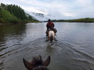 В Якутию вернулись путешественники-коневоды, которые на якутских лошадях добрались до Монголии