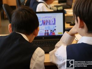 На «Уроке цифры» VK познакомит школьников с технологиями магазина приложений