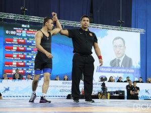 Три якутских борца стали победителями всероссийского турнира памяти Александра Крылова