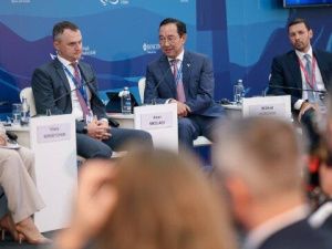 ВЭФ-2024: Глава Якутии призвал не откладывать строительство железной дороги до Магадана