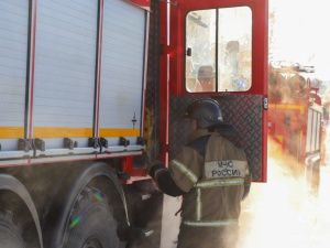 Минобороны РФ выясняет причины трагического пожара в Якутске в изоляторе для военнослужащих