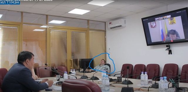 Сотрудник Ил Тумэна уснул на заседании Парламентской ассоциации?  