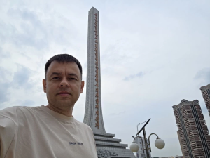 «Кинутый» Ваня Луцкан укатил в Северную Корею пить пиво?