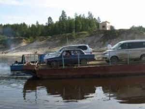 Среди напавших на паромщиков с топорами в Сунтаре судимые за убийство полицейского