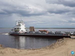 Началось паромное сообщение Якутск — Нижний Бестях. Первые рейсы будут загружены наполовину