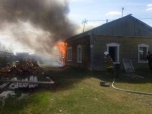 В Верхневилюйском улусе в пожаре погибли два человека, в том числе ребенок