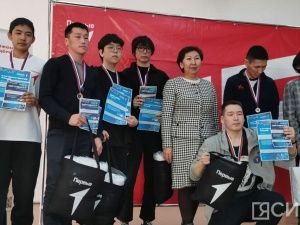 В Якутске определили лучших школьников республики в пилотировании дронов