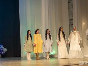 В Якутске проходит республиканский конкурс «Матери – дочери»