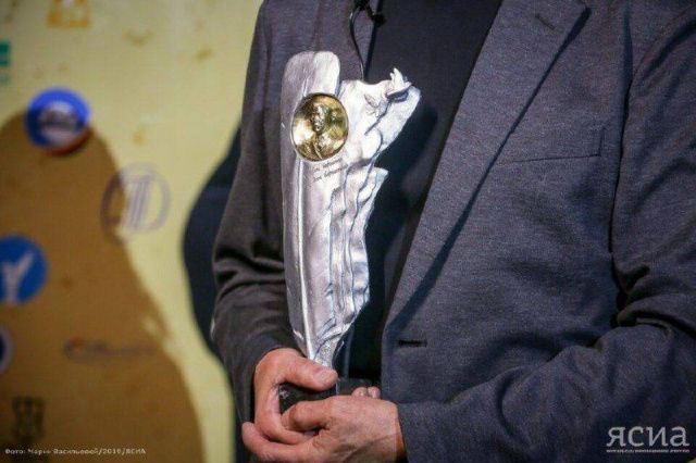 Театральные представления, фотозона и выставки: как пройдет церемония общественной премии «Алампа»