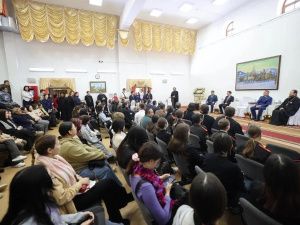 Айсен Николаев принял участие в открытии XV Свято-Иннокентьевского духовно-просветительского студенческого форума