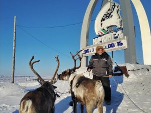 На оленях, прямиком из ЗАГСа, в национальной одежде: как якутяне голосовали в первый день выборов