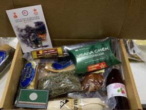 Опорные пункты Якутии приступили к доставке подарков бойцам СВО