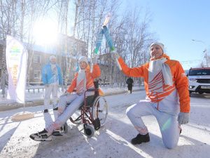 Фото: первые кадры эстафеты огня VIII Игр «Дети Азии» в Мирном