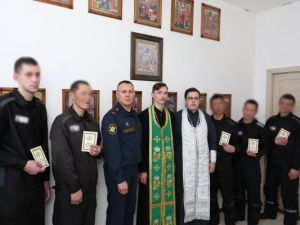 В лечебно-исправительном учреждении № 5 осужденные приняли крещение