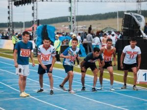 Программа по адаптивным видам спорта в Амге завершилась выступлениями легкоатлетов