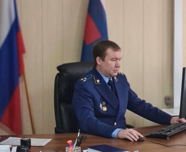 Якутянин предстанет перед судом за попытку дать крупную взятку ФСБ-шнику  