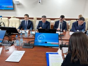 Правительство Якутии определило порядок субсидирования строительства автомобильных газовых  станций и приобретения газовых заправщиков