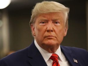 Трамп начал торговую войну с Китаем, Мексикой и Канадой