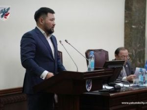 Евгений Григорьев встретился с землячествами улусов республики в рамках отчета за 2022 год