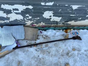 В Олекминске рыболовной пешней вскрыли магазин: 23-летний злоумышленник попался по горячим следам