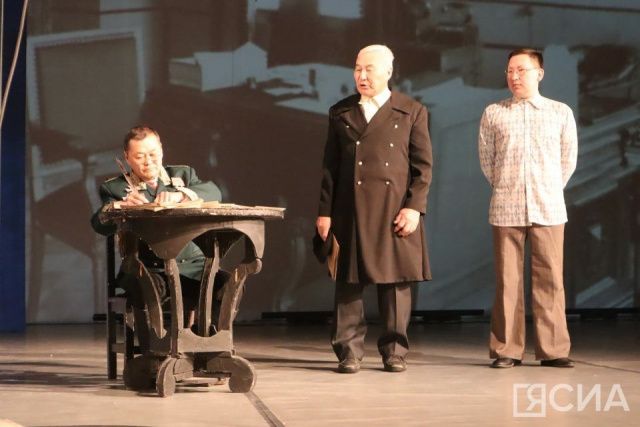 В Якутске отметили 150-летие первого Героя Труда из якутян Петра Староватова