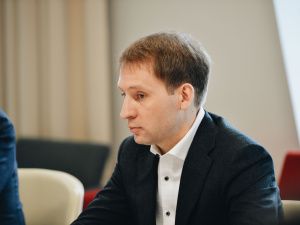 Айсен Николаев принял участие в первой стратегической сессии по работе над проектом Стратегии развития Арктической зоны РФ до 2035 года