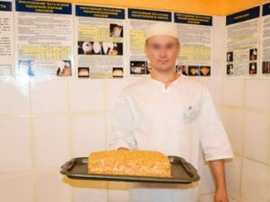 Хлеб, пирожки и торты: В учреждениях УФСИН успешно развивается пекарное и кондитерское дело