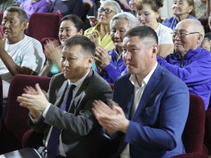 «Кино всех объединит»: в маленьких селах Якутии появились кинозалы