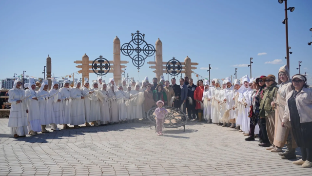 В Якутске торжественно открыли этнопарк «Ытык сир»