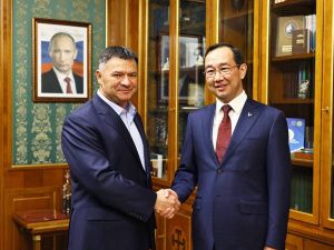 Глава Якутии поблагодарил Андрея Тарасенко за годы работы Председателем Правительства республики