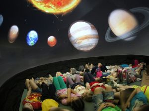 Ветеран СВО в Нерюнгри стал самозанятым и открыл планетарий